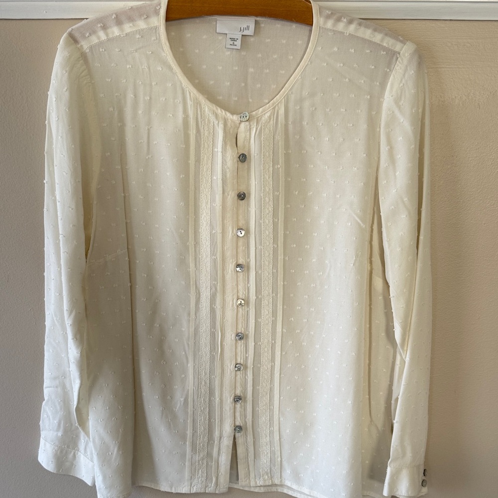 J. Jill Cream Swiss-Dot Pintuck Button-Front Lightweight Blouse